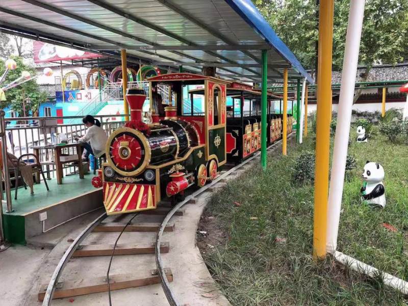 疫情后近郊游的新网红——观光小火车