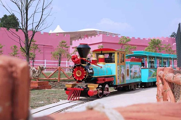 HYC-72座轨道观光火车