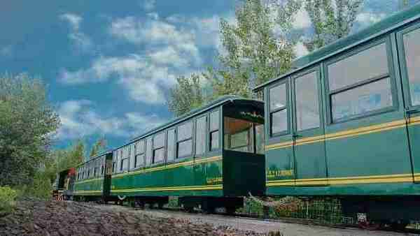 HYC-120座轨道观光火车