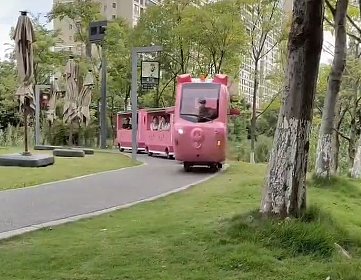 小猪无轨观光火车